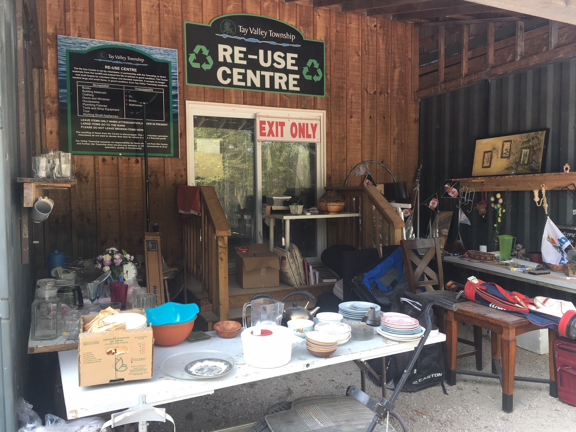 ReUse Centre Entrance