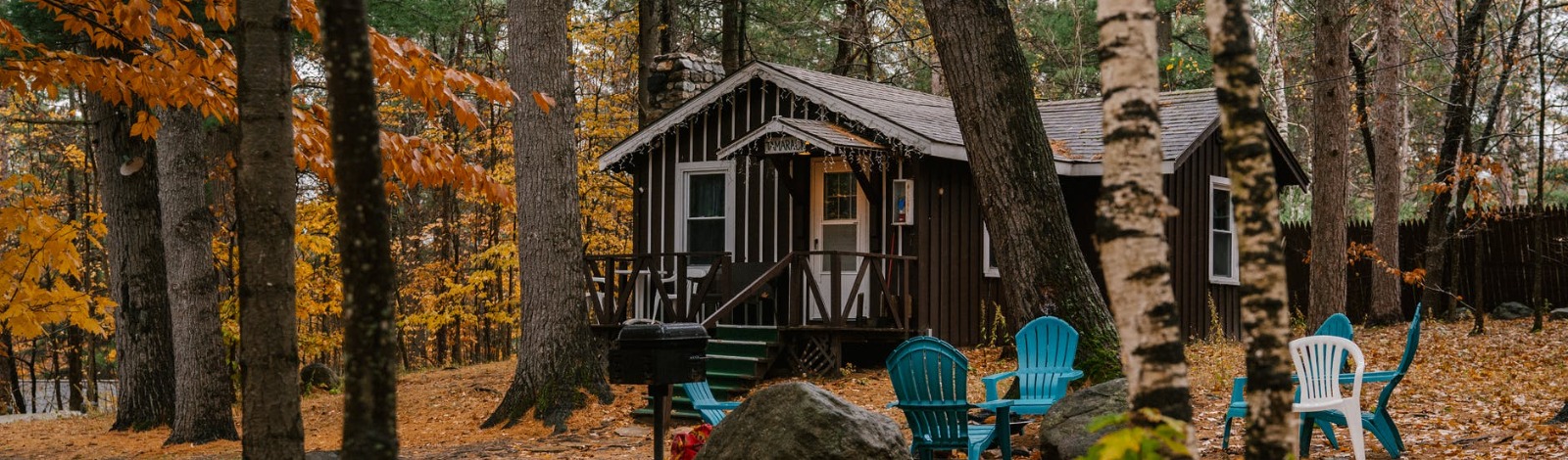 wooden cottage 