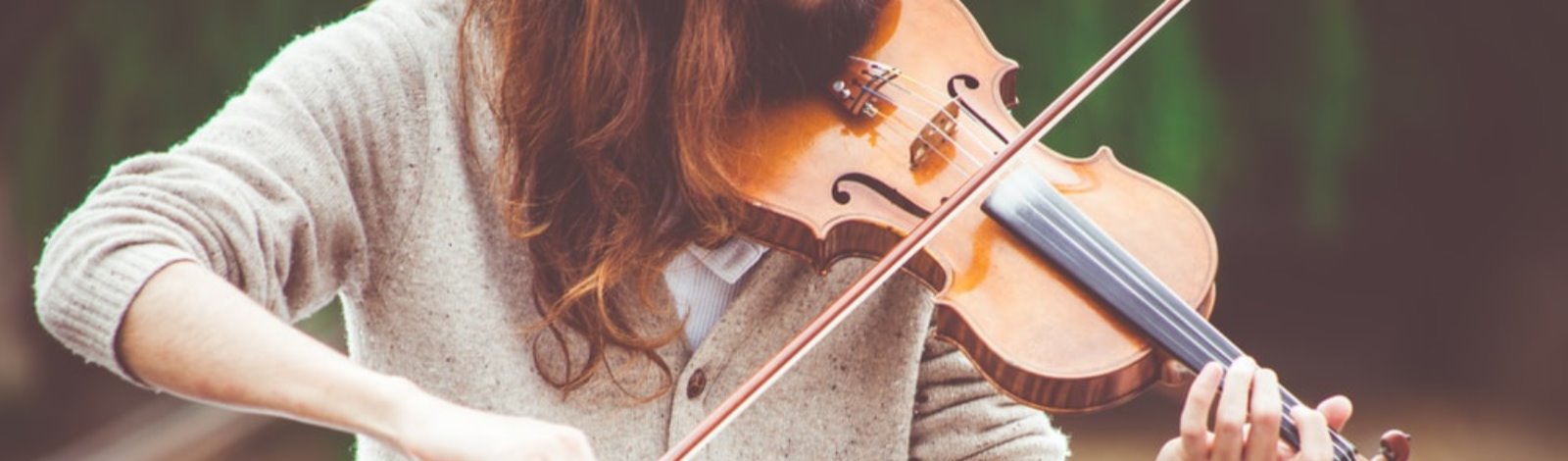 woman playing fiddle