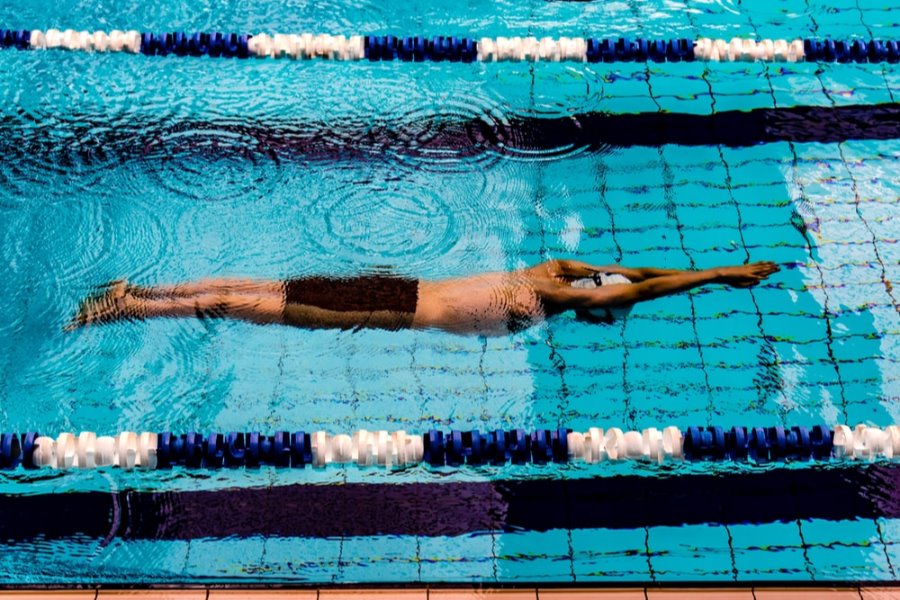 swimmer doing lane swim