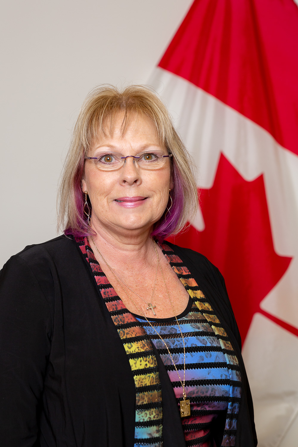 Portrait of Roxanne Darling